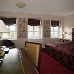 Den Gamle Graensekro 3*