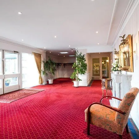 Den Gamle Graensekro Inn 3*
