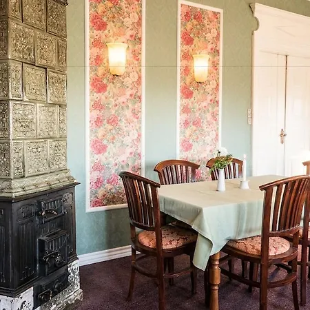 Den Gamle Graensekro Inn 3*