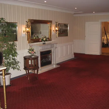 Den Gamle Graensekro Inn