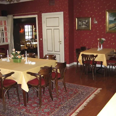 Inn Den Gamle Graensekro