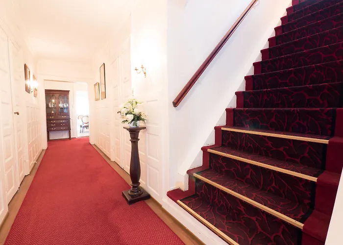 Mini-hôtel Den Gamle Graensekro 3*