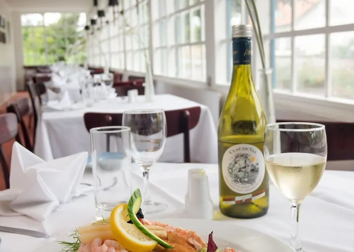 Den Gamle Graensekro אורחן